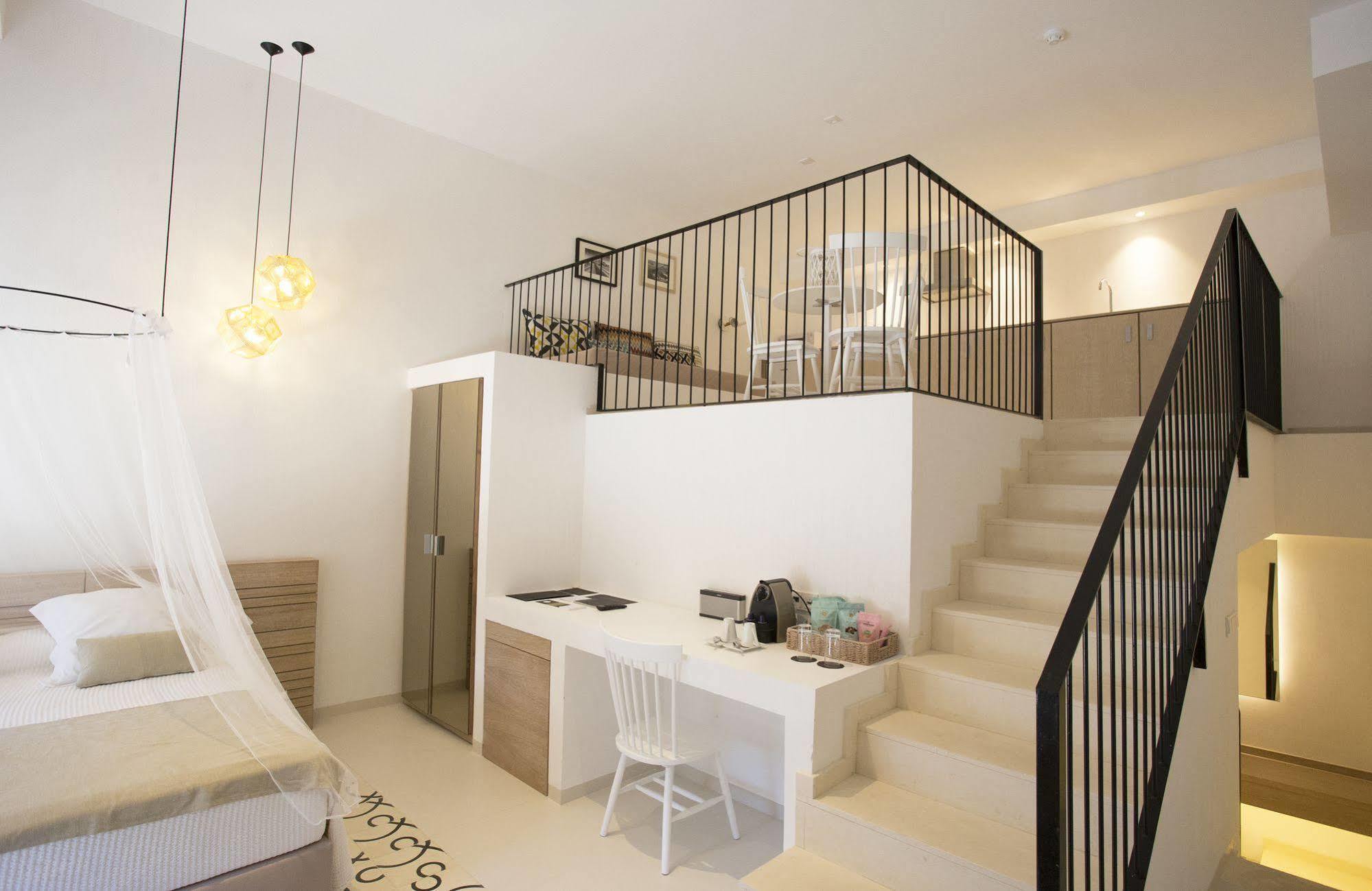 Gatzara Suites Santa Gertrudis Santa Gertrudis  Eksteriør billede