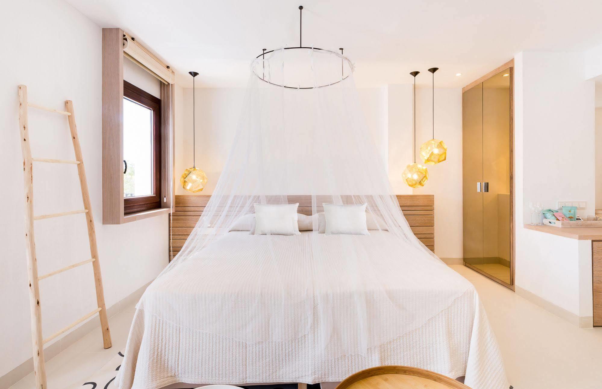 Gatzara Suites Santa Gertrudis Santa Gertrudis  Eksteriør billede