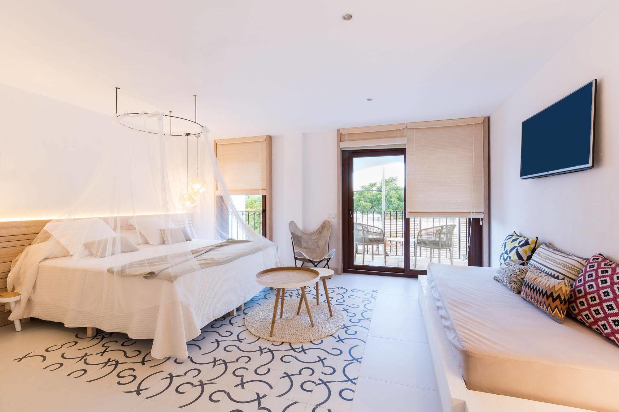 Gatzara Suites Santa Gertrudis Santa Gertrudis  Eksteriør billede